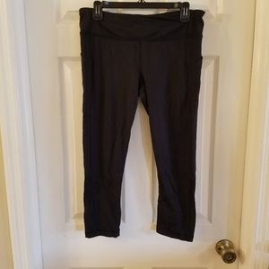 Lululemon black yoga plant